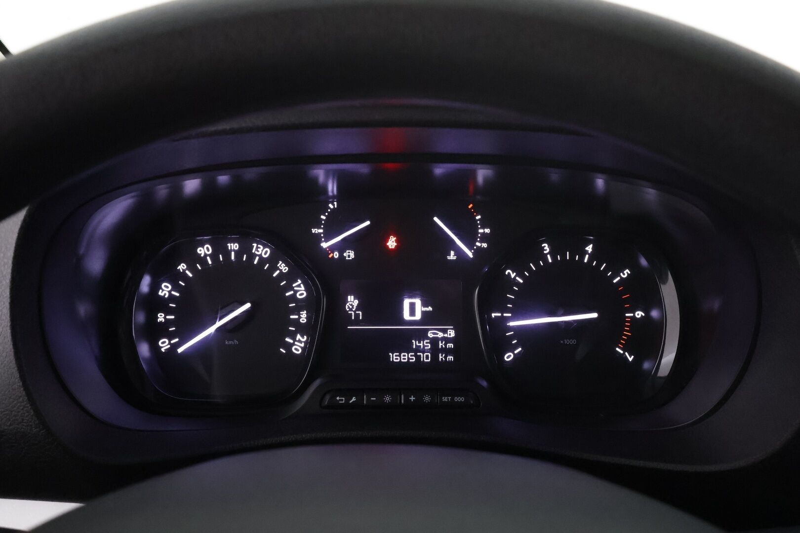 Toyota Proace Verso 2018 Active L2 2,0 D 150 9-P * Lohkolämmitin / Koukku / Vakkari / Bluetooth / Ilmastointi * - Suomi-auto / Kahdet renkaat