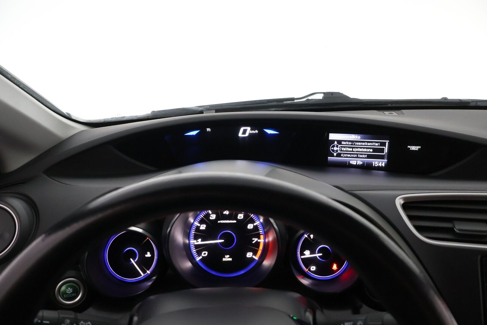 Honda Civic 2018 Tourer 1,8 Sport MT - Suomiauto / Peruutuskamera / BLIS / Navigointi / Lohko & Sisäpistoke / Vetokoukku / Hiljattain huollettu ja katsastettu!