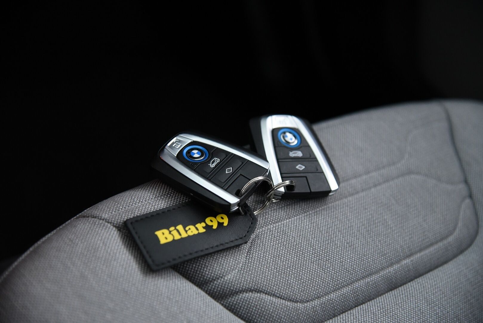BMW i3 2017 94Ah REX Charged Edition / 2-om. Suomi-auto / Vakkari / Navi / 2x renkaat&vanteet / Esilämmitys / - Entinen esittelyauto! / Todella siisti / SOH 87%! / Akun arvosana 97/100 pistettä!