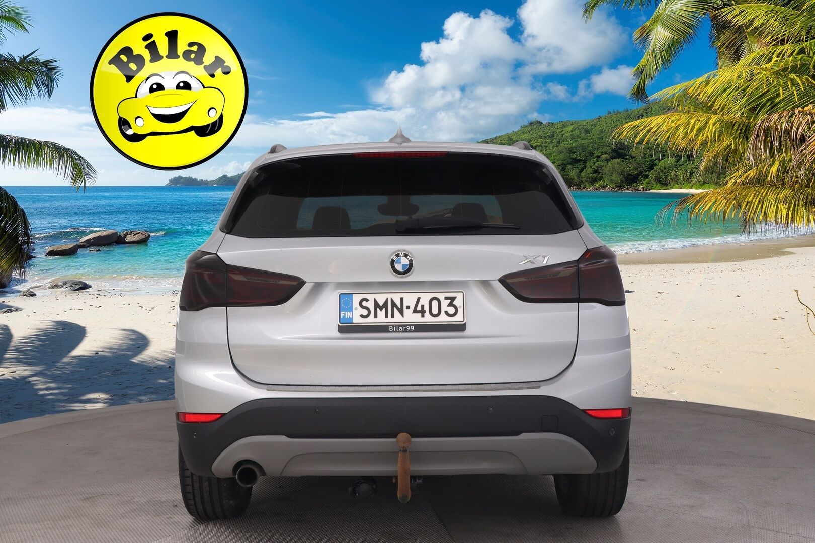 BMW X1 2018 F48 sDrive18d A Business Automatic Edition - Nahkapenkit | Vetokoukku | Vakkari | Suomi-auto | Tutkat | Glacier Silver | 2x renkaat&alumiinivanteet | Juuri Huollettu 