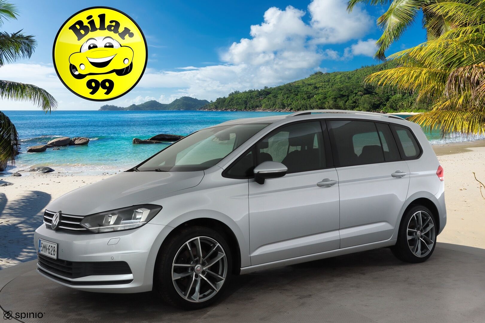 Volkswagen Touran 2017 Comfortline 1,6 TDI SCR 85 kW DSG 7-P * ACC / Koukku / Sisätilanlämmitin / P.kamera / Hierova penkki / Navi * - Kahdet renkaat - HULLU BLACKWEEK KORKOTARJOUS 2,49%