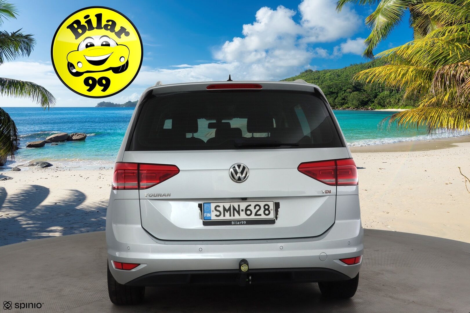 Volkswagen Touran 2017 Comfortline 1,6 TDI SCR 85 kW DSG 7-P * ACC / Koukku / Sisätilanlämmitin / P.kamera / Hierova penkki / Navi * - Kahdet renkaat - HULLU BLACKWEEK KORKOTARJOUS 2,49%