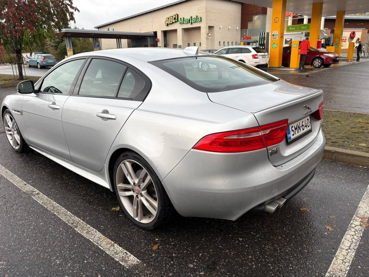 Jaguar XE 2017 20d R-Sport Aut - | Tulossa toimipisteeseen! | Kysy lisätietoja! | P-Kamera | Koukku | Vakkari |
