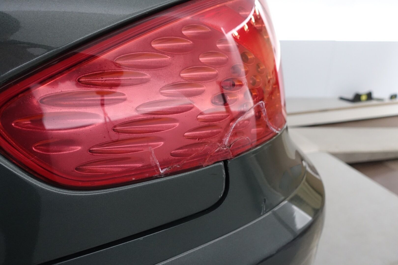 Peugeot 307 2004 CC Avoauto | Myydään Huutokaupat.com ! | - | Myydään huutokaupat.com! | Pitkä leima! | Kytkin uusittu | Ruskeat nahkapenkit | Kenwood-soitin | JBL-HiFi | Ilmastointi | Huoltokirja |