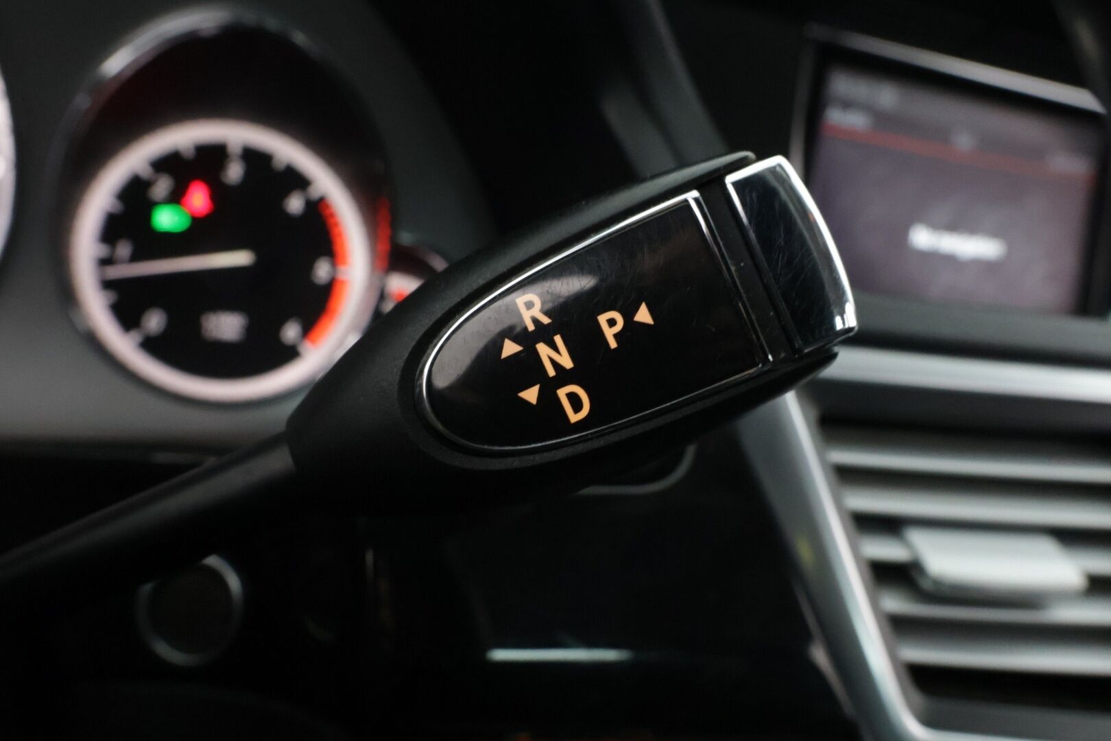 Mercedes-Benz E 2013 300 BlueTec Hybrid A - Myydään huutokaupat.com.ssa!