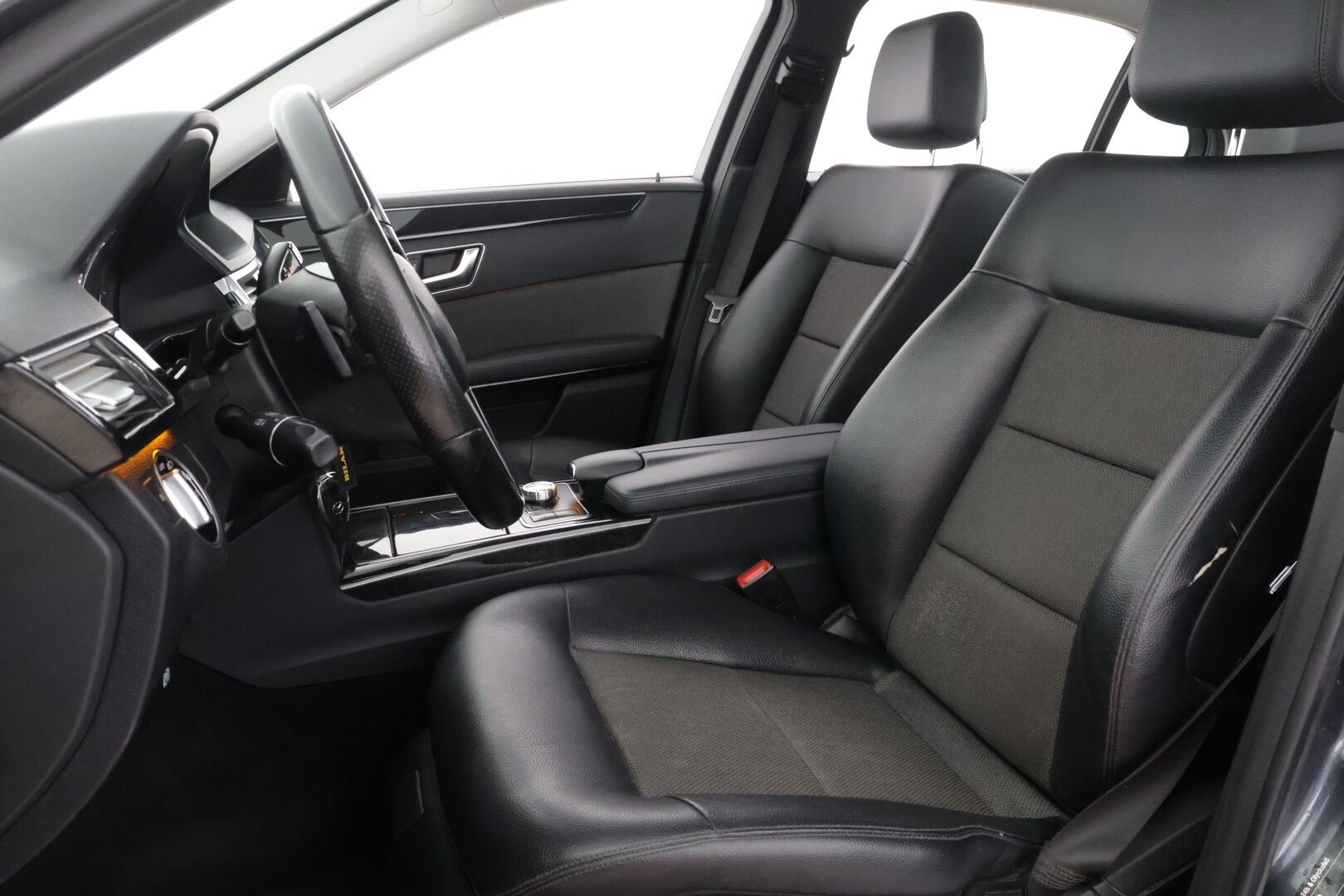 Mercedes-Benz E 2013 300 BlueTec Hybrid A - Myydään huutokaupat.com.ssa!