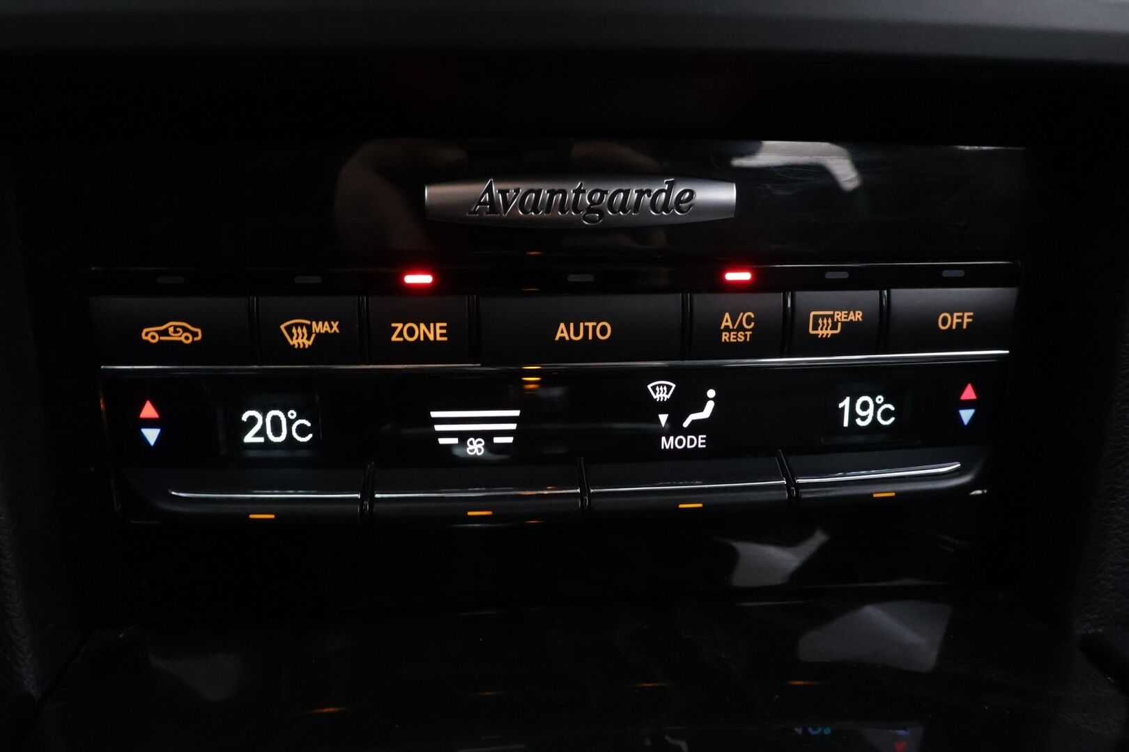 Mercedes-Benz E 2013 300 BlueTec Hybrid A - Myydään huutokaupat.com.ssa!