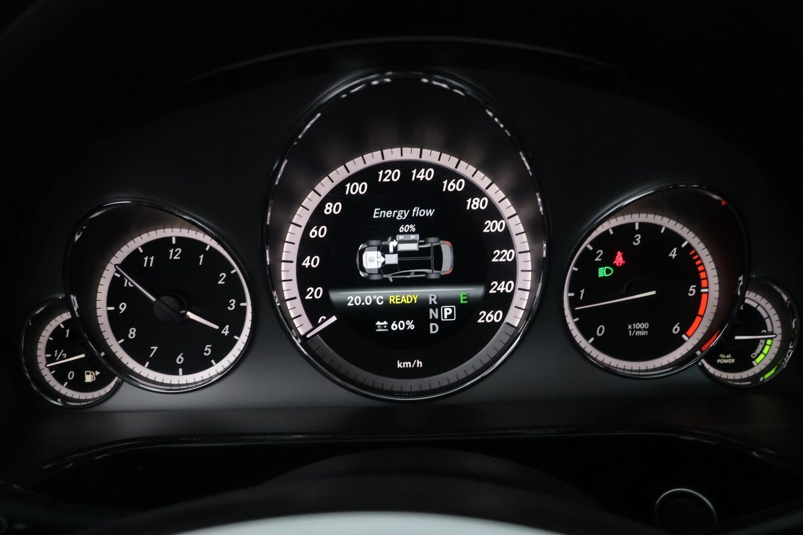 Mercedes-Benz E 2013 300 BlueTec Hybrid A - Myydään huutokaupat.com.ssa!