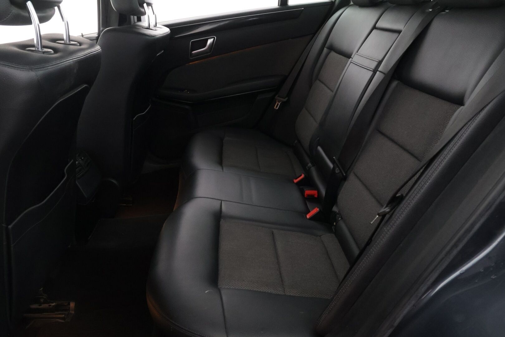 Mercedes-Benz E 2013 300 BlueTec Hybrid A - Myydään huutokaupat.com.ssa!