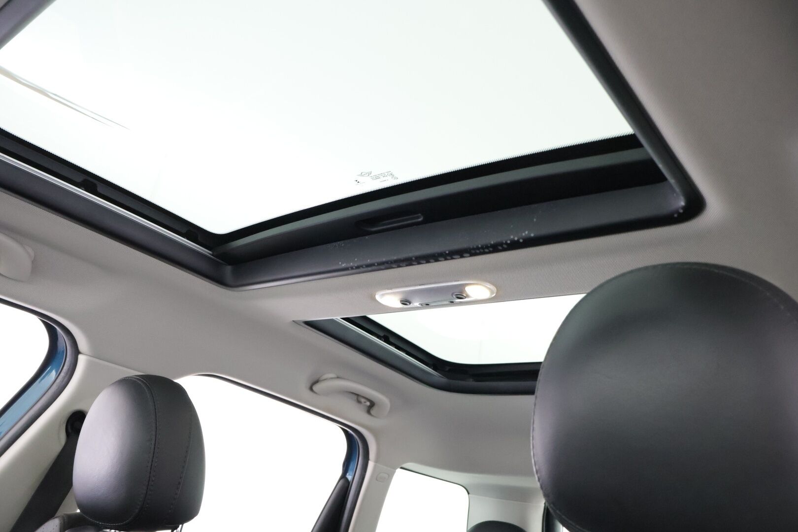 MINI Countryman 2018 Cooper S E ALL4 Business *Nahka-alcantara / Kattoikkuna / Vakionopeudensäädin / Led* - *Kompakti / Taloudellinen / Tyylikäs*