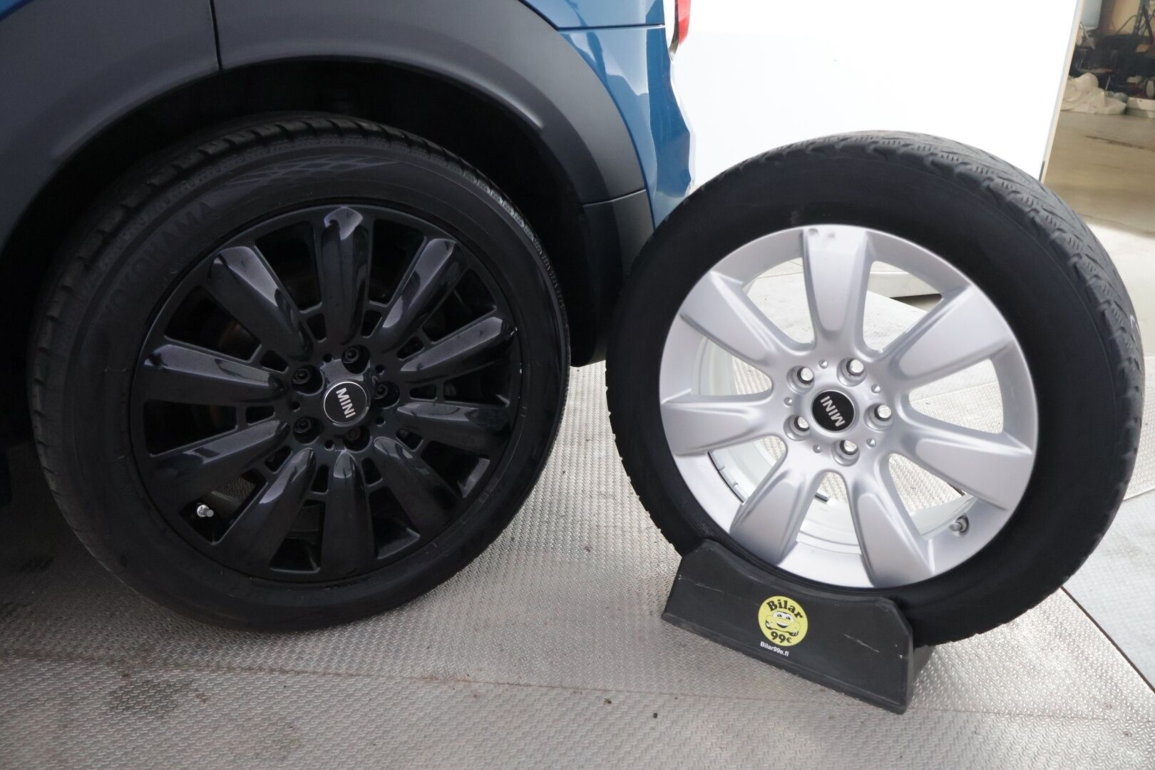 MINI Countryman 2018 Cooper S E ALL4 Business *Nahka-alcantara / Kattoikkuna / Vakionopeudensäädin / Led* - *Kompakti / Taloudellinen / Tyylikäs*