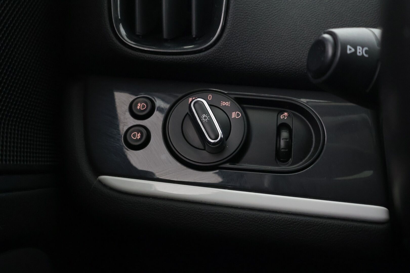 MINI Countryman 2018 Cooper S E ALL4 Business *Nahka-alcantara / Kattoikkuna / Vakionopeudensäädin / Led* - *Kompakti / Taloudellinen / Tyylikäs*