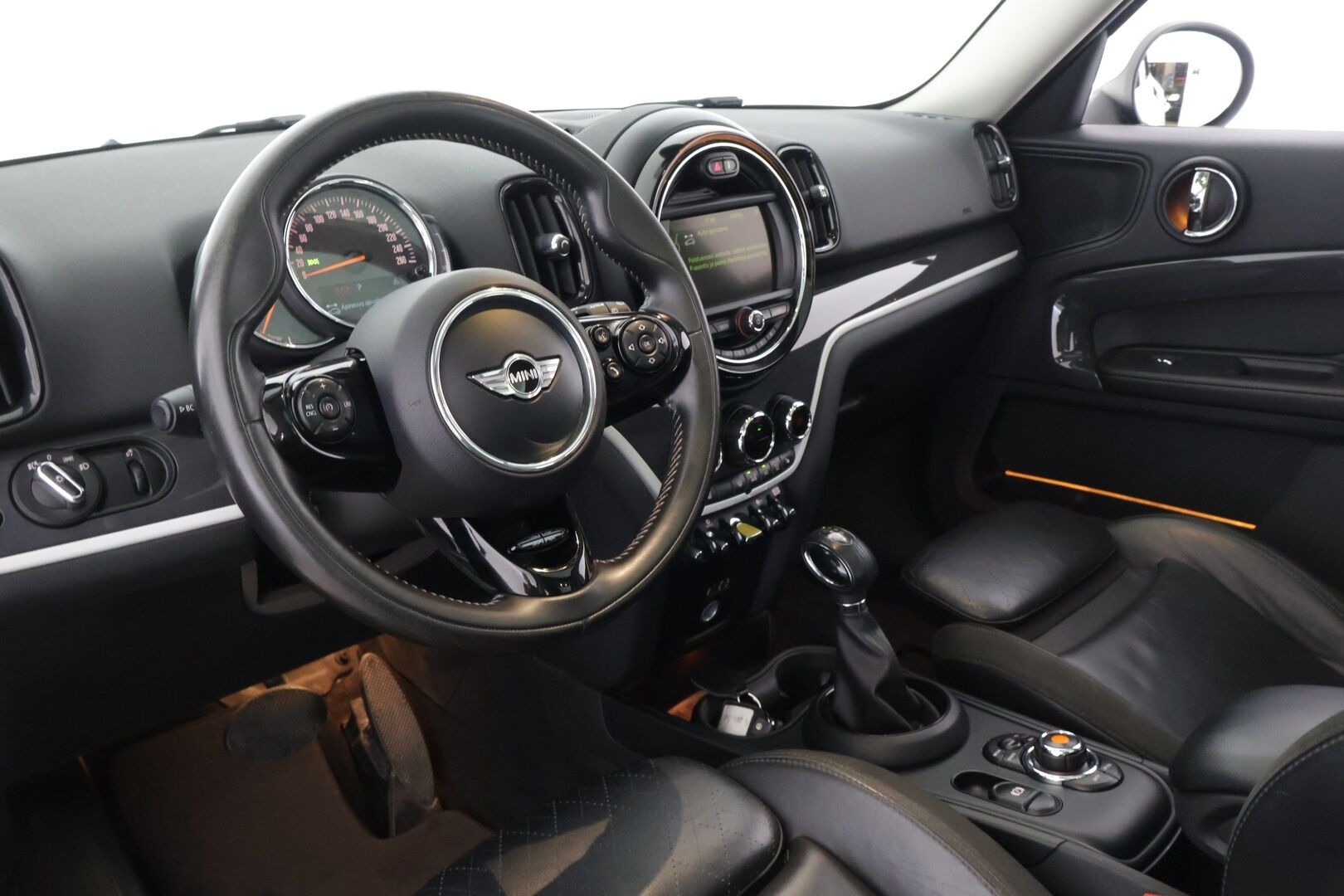 MINI Countryman 2017 Cooper S E ALL4 Business *Nahka-alcantara / Kattoikkuna / Vakionopeudensäädin / Led* - *Kompakti / Taloudellinen / Tyylikäs*