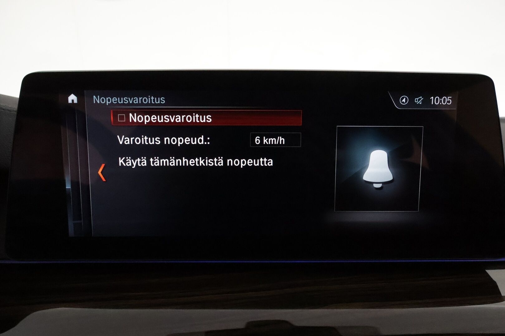 BMW 520 2018 G30 Sedan 520d A xDrive Business Comfort **Webasto / Koukku / ACC / Adapt.LED / H&K / 360° / Sporttinahat Muistilla** - Suomi-auto / Kahdet Renkaat / **HUIPPU KAMOILLA**