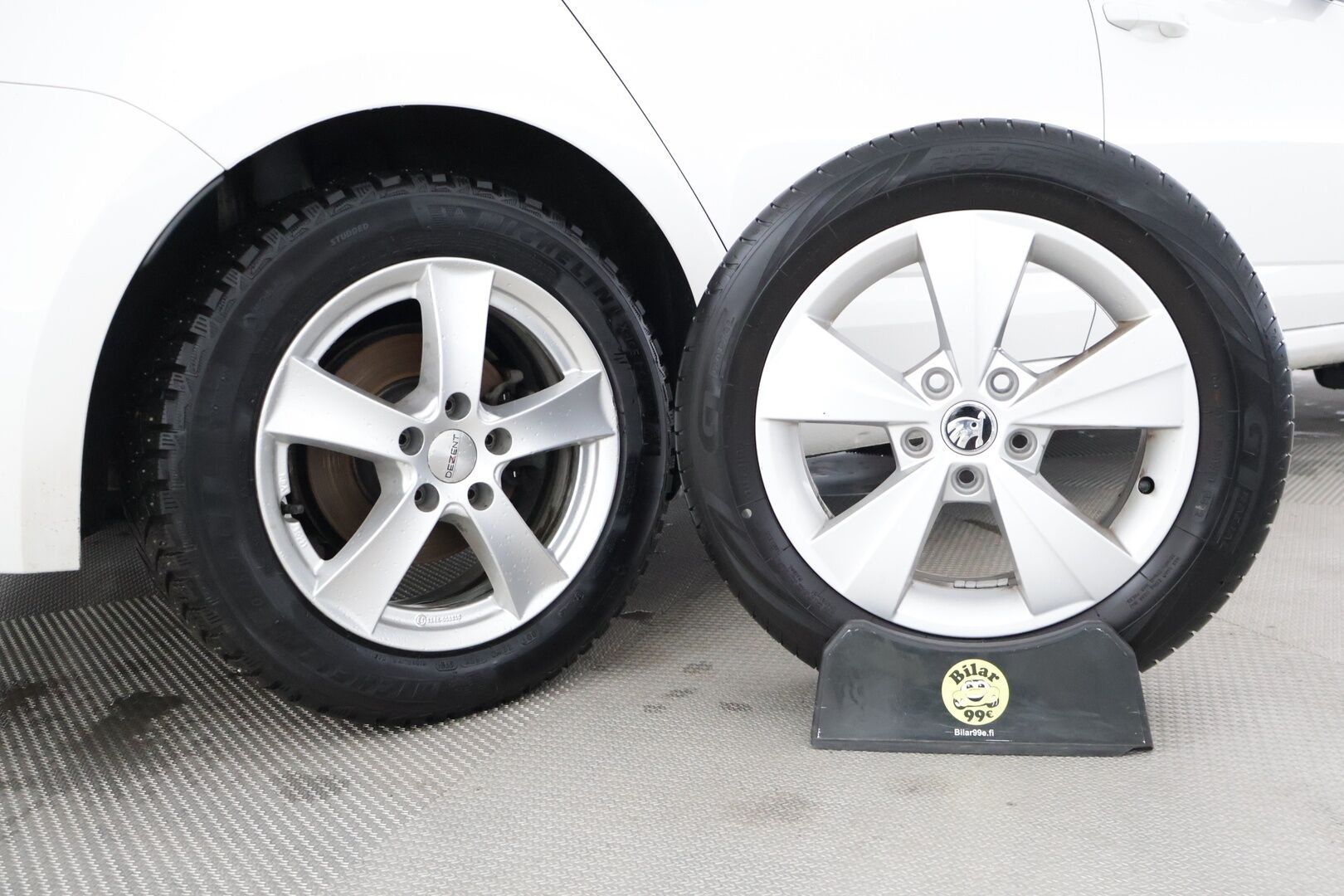 Skoda Octavia 2017 Combi 2,0 TDI 184 4x4 Style DSG Autom. *Webasto / Adapt. LED / Keyless / P-Kamera* - *BLIS / CarPlay & Android Auto / Vakkari* - HULLUT BLACKWEEK JATKOT - KORKOTARJOUS 2,49%