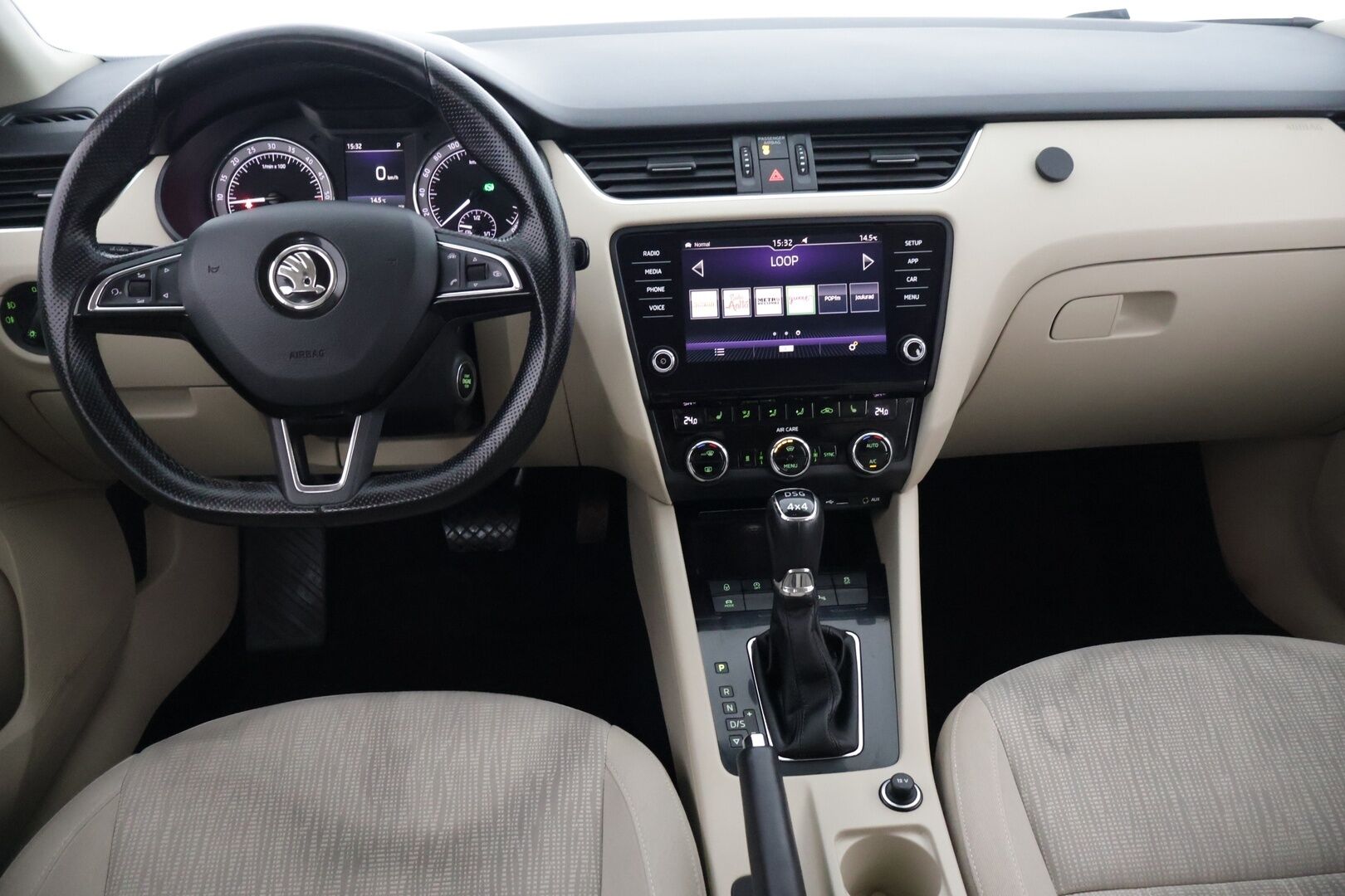 Skoda Octavia 2017 Combi 2,0 TDI 184 4x4 Style DSG Autom. *Webasto / Adapt. LED / Keyless / P-Kamera* - *BLIS / CarPlay & Android Auto / Vakkari* - HULLUT BLACKWEEK JATKOT - KORKOTARJOUS 2,49%