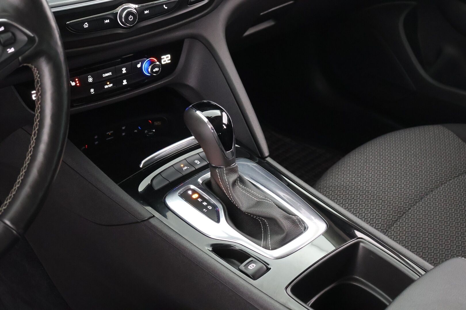 Opel Insignia 2018 Sports Tourer Enjoy 1,5 Turbo Start/Stop 121kW AT6 - | P-Tutkat | Keyless | LED-Lisävalo | Apple&Android | Kaukovaloautomatiikka | Kaistavahti