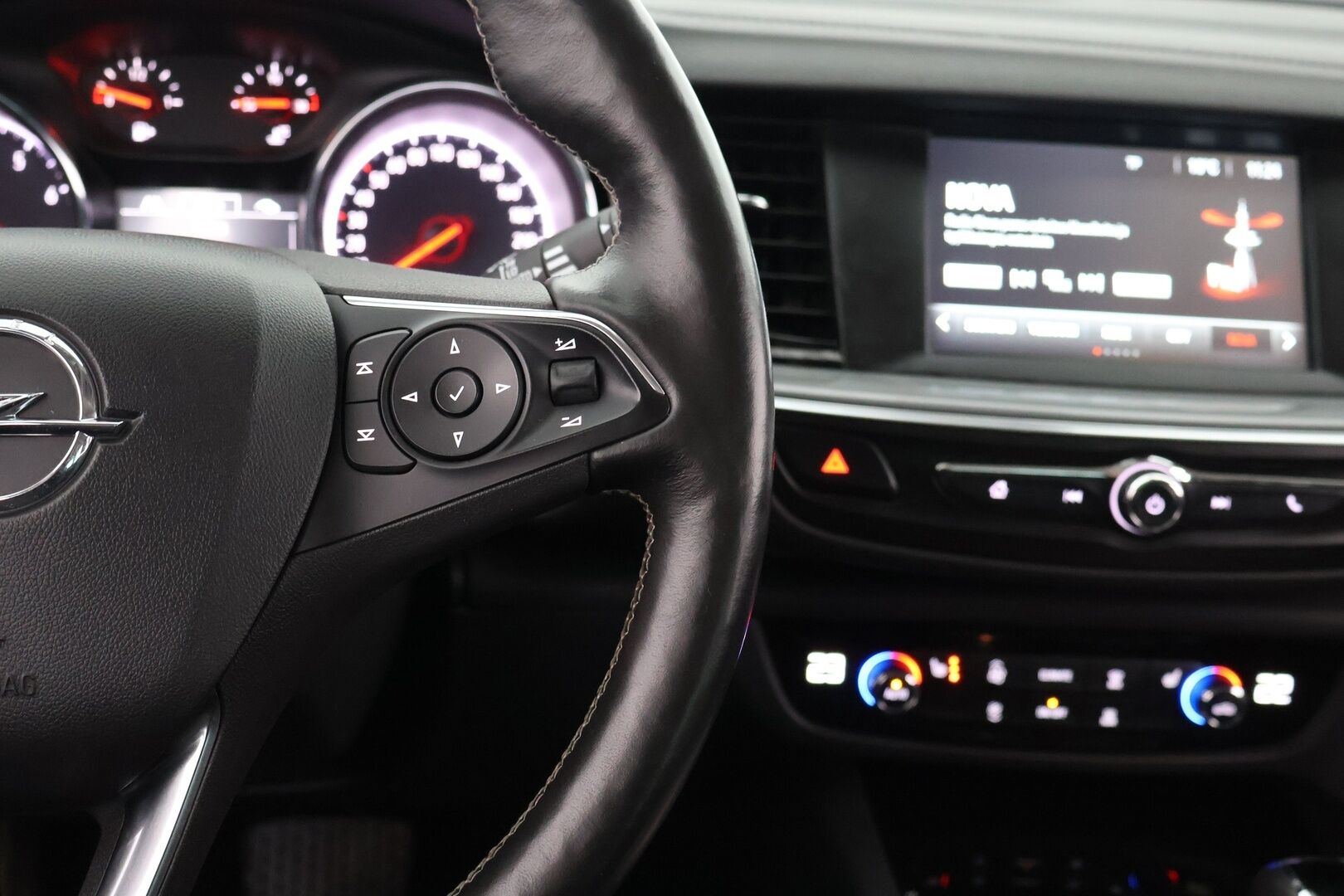 Opel Insignia 2018 Sports Tourer Enjoy 1,5 Turbo Start/Stop 121kW AT6 - | P-Tutkat | Keyless | LED-Lisävalo | Apple&Android | Kaukovaloautomatiikka | Kaistavahti