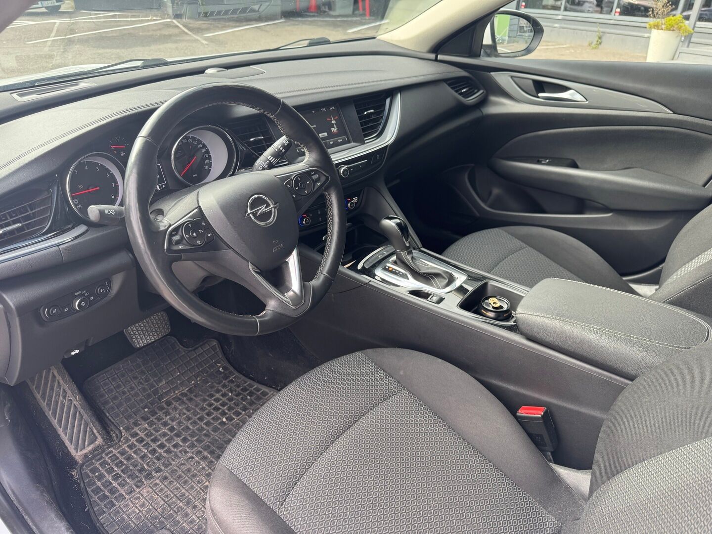 Opel Insignia 2018 Sports Tourer Enjoy 1,5 Turbo Start/Stop 121kW AT6 - | P-Tutkat | Keyless | LED-Lisävalo | Apple&Android | Kaukovaloautomatiikka | Kaistavahti