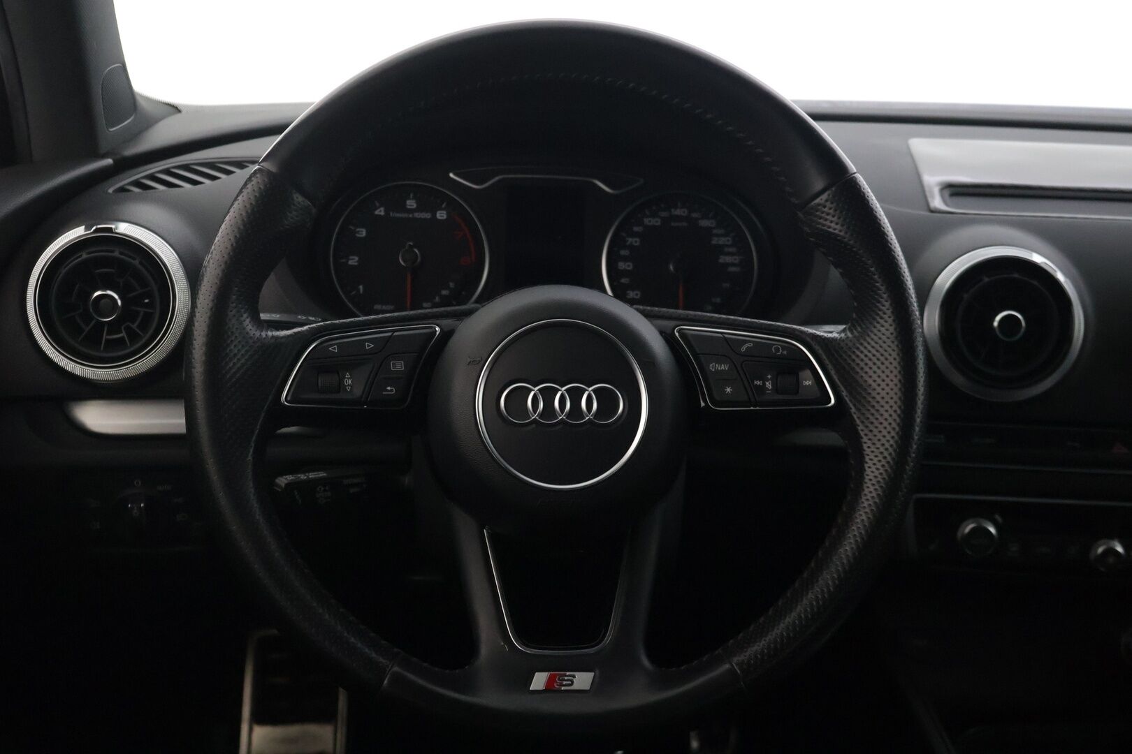 Audi A3 2017 Sedan S-Line Business Sport 2,0 TFSI 140 kW quattro - | Suomi-auto | S-Line | ACC | Lohkolämmitin | Keyless-Go | LED | Sport-istuimet | Tutkat | 