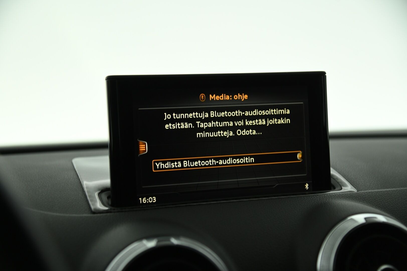 Audi A3 2017 2,0, S-Line 2,0 TFSI 140kW Quattro *ACC / LED / S-Line / Apple Carplay* - Todella särmä huoltohistoria / Upea ja nopea