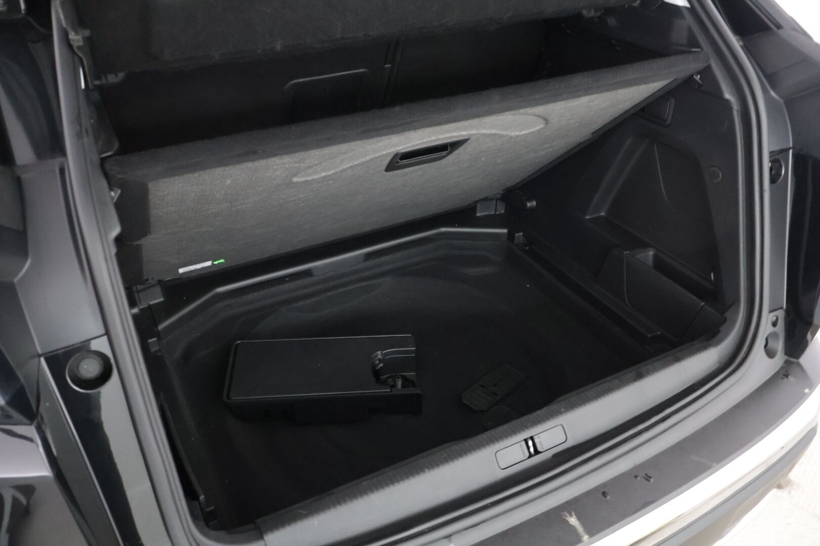 Peugeot 3008 2018 Allure PureTech 130 Automaatti - YritysOutlet - Myydään vain yrityksille - Lohkolämmitin / P-Tutkat / Blis / Vakkari / Carplay / Jakohihna vaihdettu*