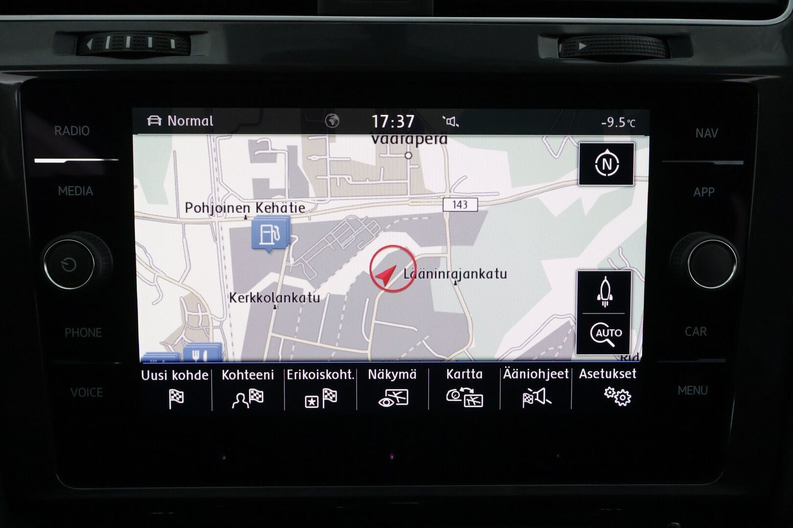 Volkswagen Golf 2018 2.0 TDI Variant Alltrack 110 kW 4MOTION DSG-automaatti Winter Edition * ACC / Webasto / Koukku / Digimittaristo * - KATSO MIHIN HINTAAN! / Suomi-auto / Juuri katsastettu / Kahdet renkaat OEM aluvantein / Mekatroniikka uusittu Viimeisin huolto 159tkm / Säntilliset huollot