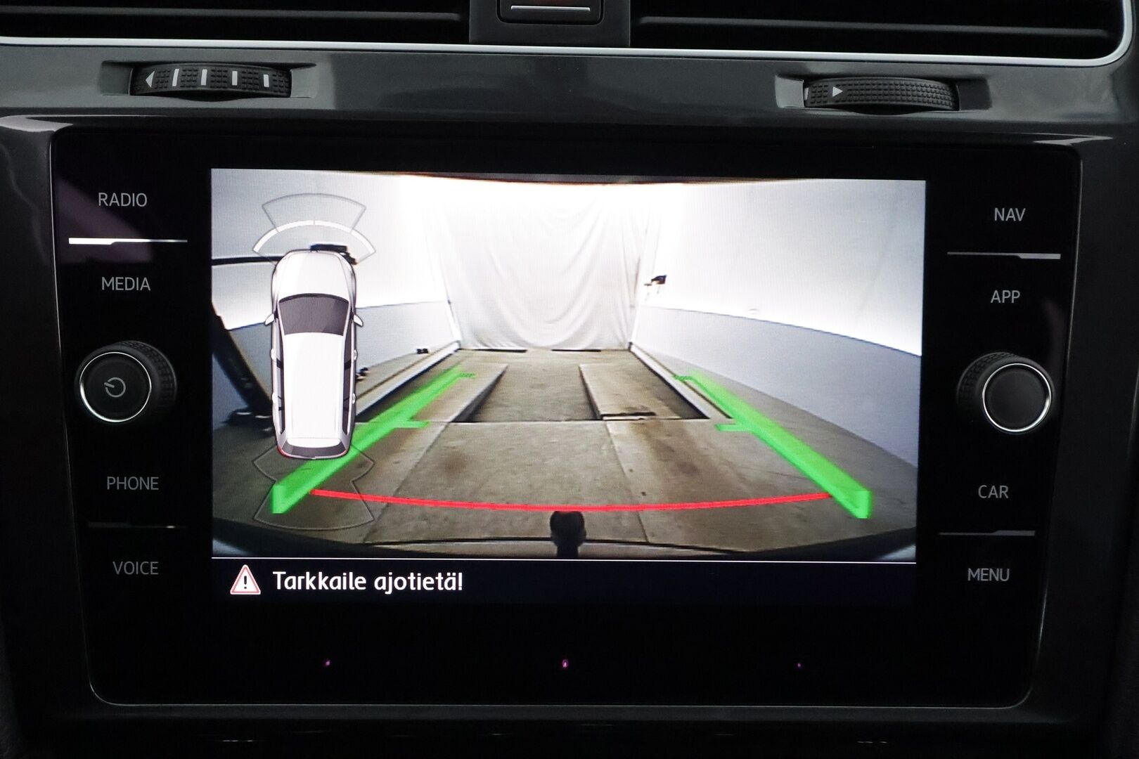 Volkswagen Golf 2018 2.0 TDI Variant Alltrack 110 kW 4MOTION DSG-automaatti Winter Edition * ACC / Webasto / Koukku / Digimittaristo * - KATSO MIHIN HINTAAN! / Suomi-auto / Juuri katsastettu / Kahdet renkaat OEM aluvantein / Mekatroniikka uusittu Viimeisin huolto 159tkm / Säntilliset huollot