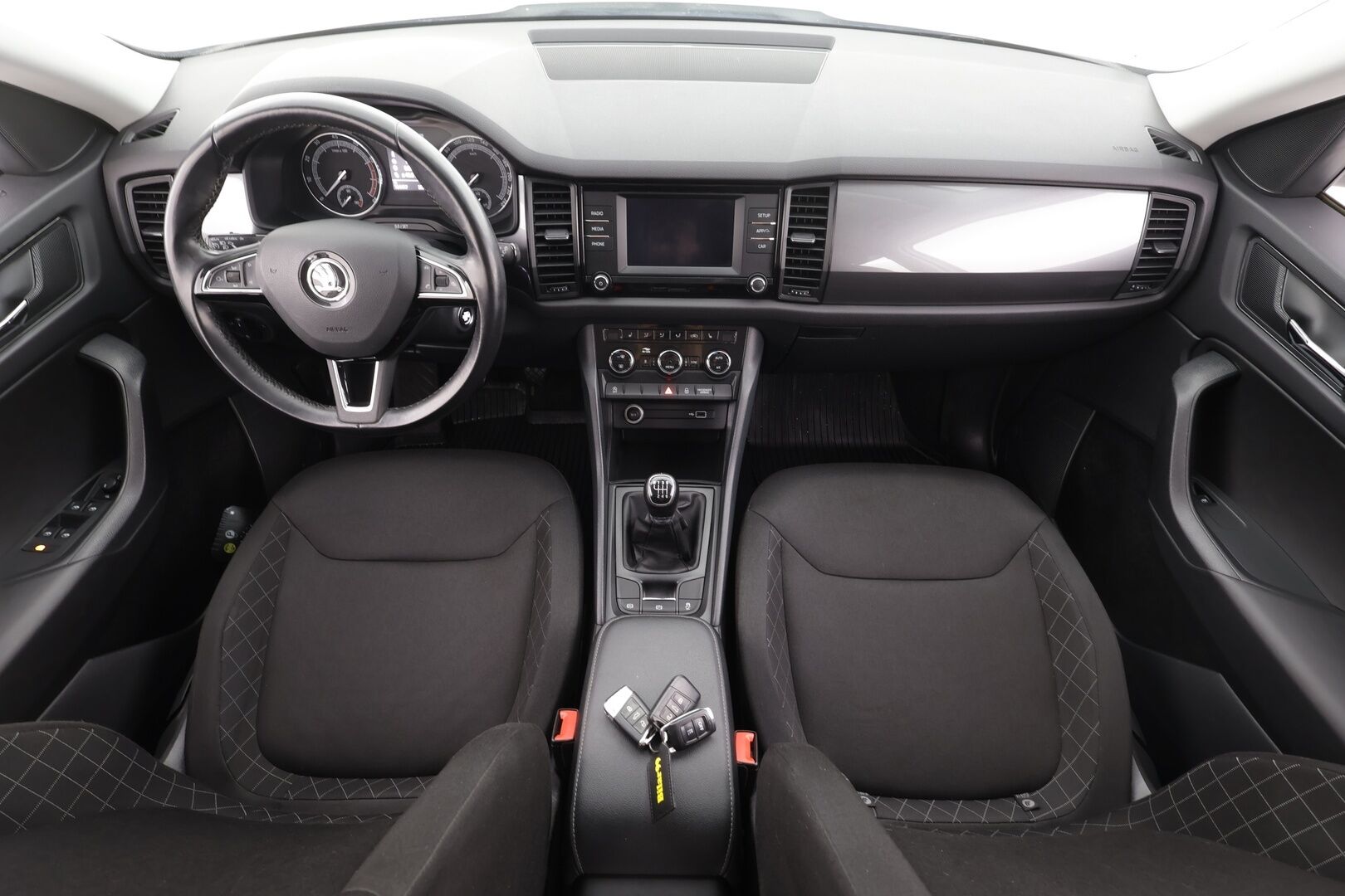 Skoda Kodiaq 2018 1,4 TSI Active - | Webasto | Koukku | P.tutka | Vakkari | Bluetooth | Autohold | Apple&Android | Suomi-auto | Kahdet renkaat aluvanteilla |