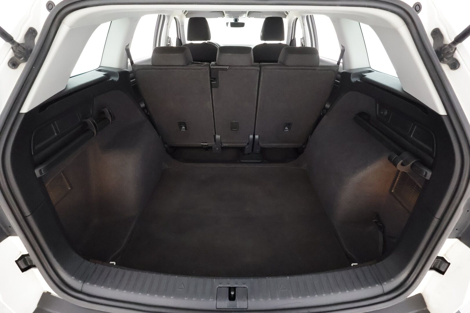 Skoda Kodiaq 2018 1,4 TSI Active - | Webasto | Koukku | P.tutka | Vakkari | Bluetooth | Autohold | Apple&Android | Suomi-auto | Kahdet renkaat aluvanteilla |
