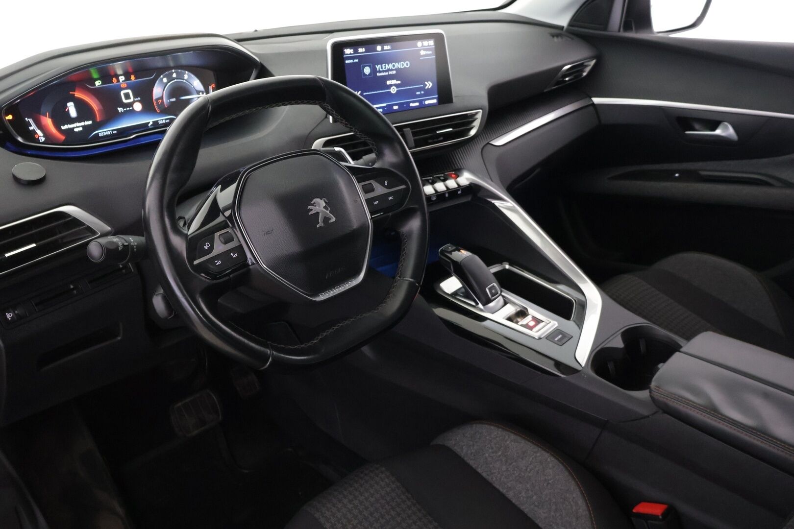 Peugeot 3008 2018 Active PureTech 130 Automaatti YritysOutlet - Myydään vain yrityksille - YritysOutlet - Myydään vain yrityksille