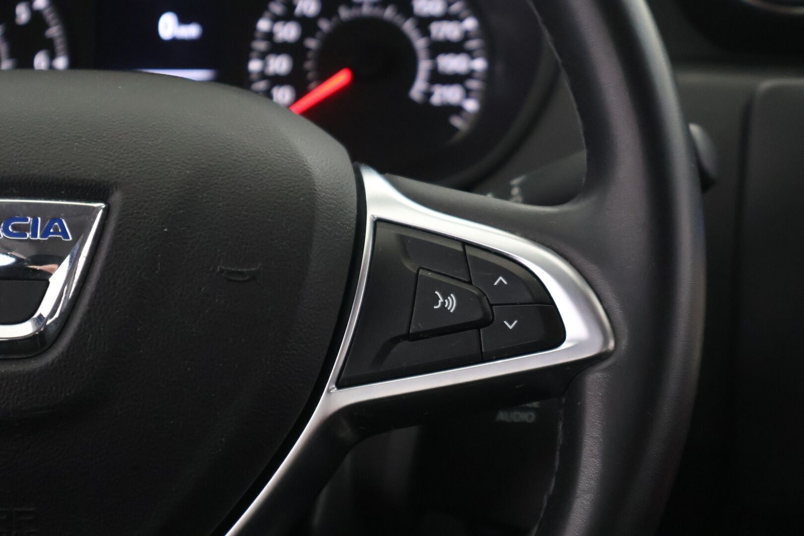 Dacia Duster 2018 dCi 110 EDC-aut 4x2 Prestige - | Webasto | P-kamera | Vakionopeudensäädin | BLIS |