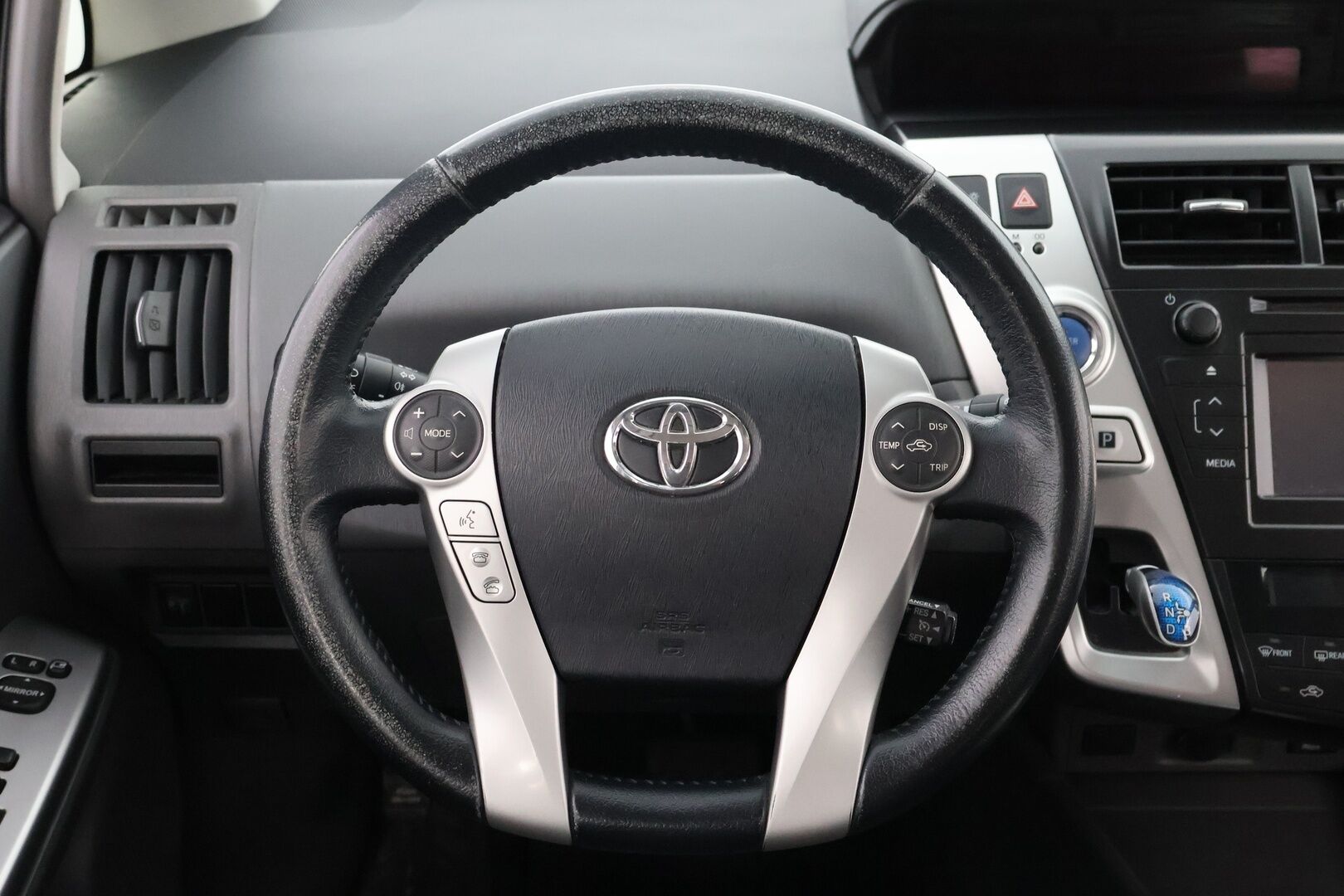Toyota PRIUS+ 2013 1,8 Hybrid Premium * Vakkari / Navi / 7-Paikkainen / Digimittari / KeylessGo - Metalliväri / 2x Todella hyvät renkaat aluvantein / Juuri tullut Tampereelle! - HULLUT JOULUT KORKOTARJOUS 2,49% 