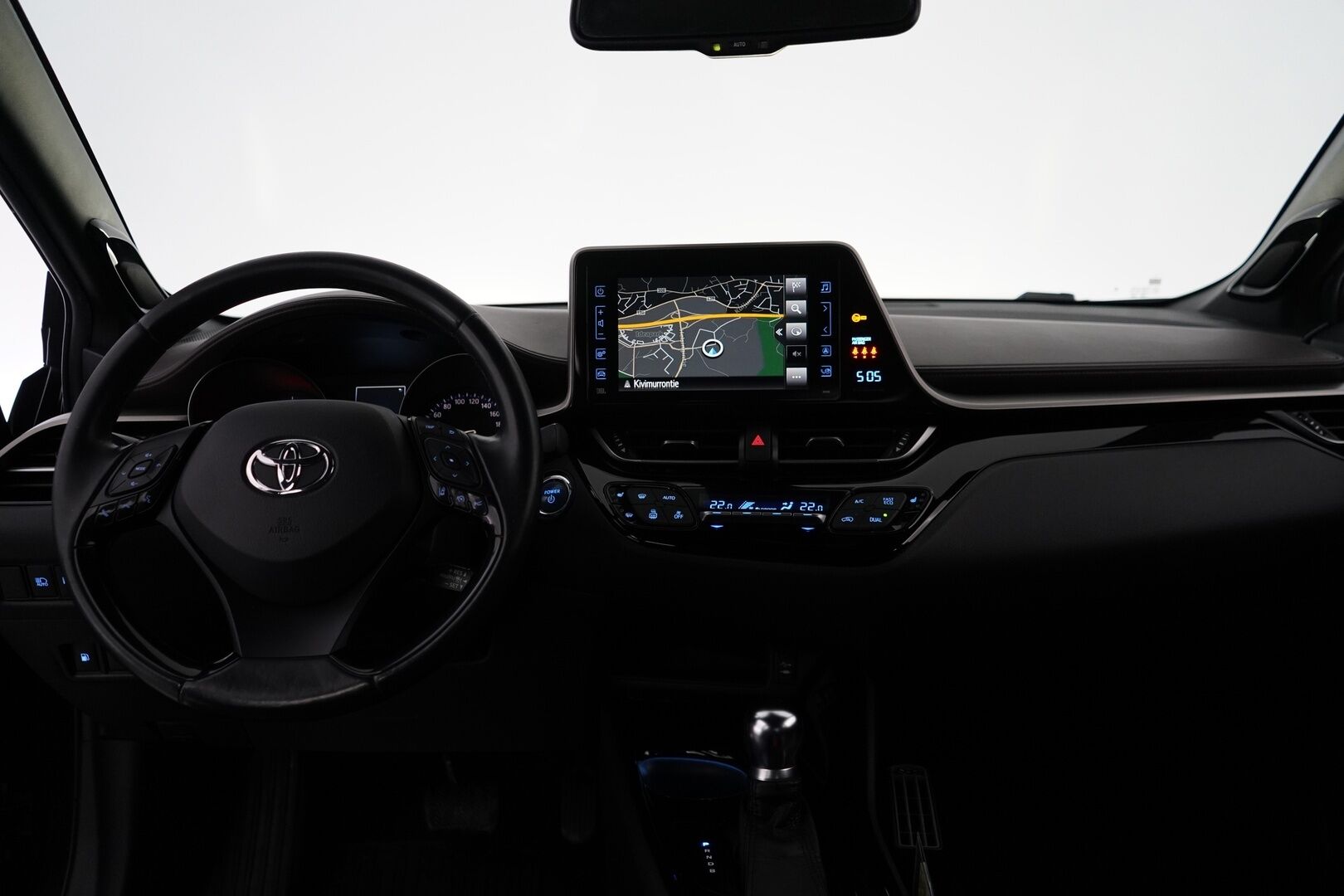 Toyota C-HR 2018 1.8 Hybrid Premium * ACC / JBL / Vetokoukku / Keyless / IPA / Sporttipenkki / Peruutuskamera * - Suomi-auto / Merkkihuollettu / 2x Toyotan vanteet / Huippuvarusteltu