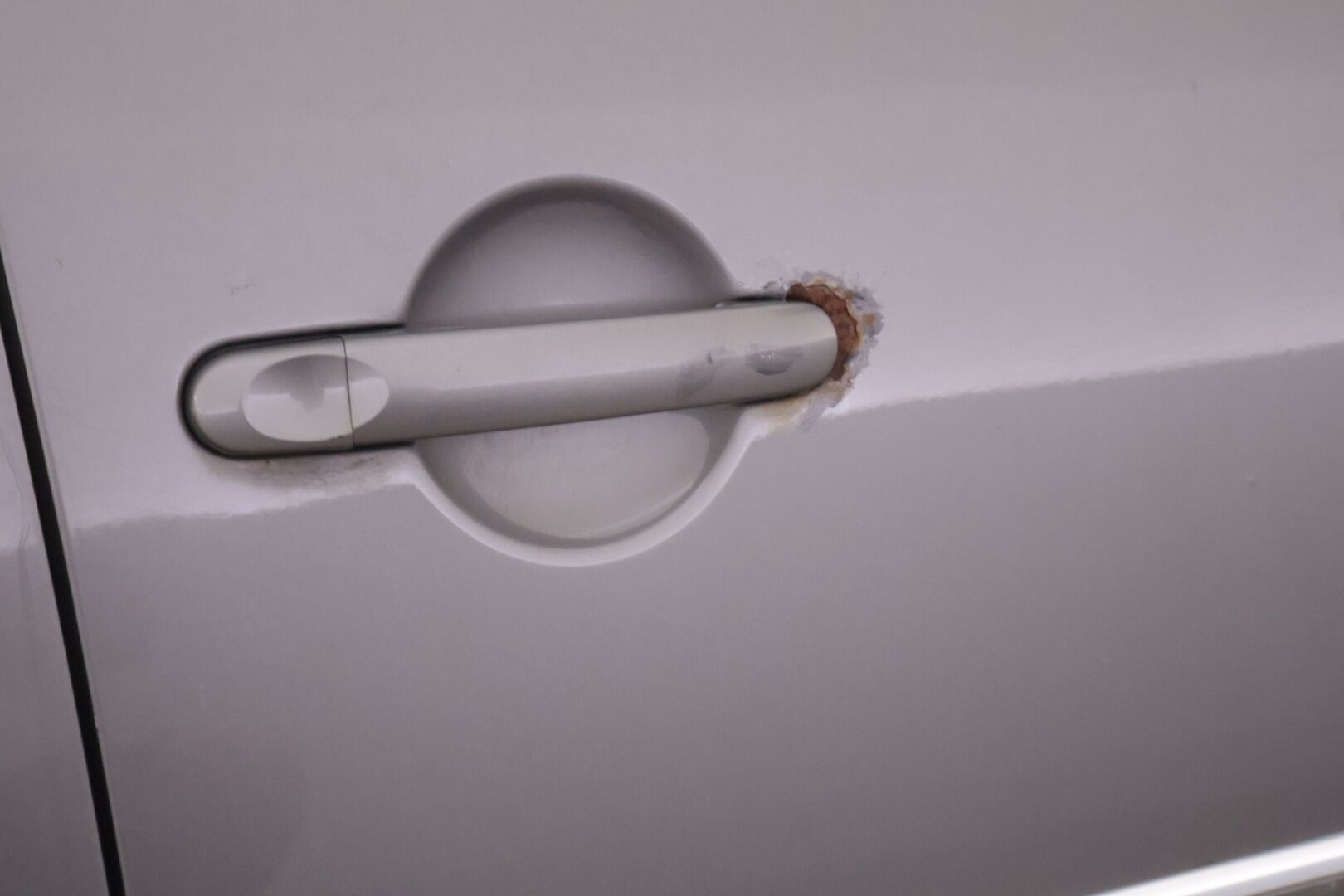 Volkswagen Touran 2007 2,0 TDI 103 kW DSG-autom. - YritysOutlet - Myydään vain yrityksille