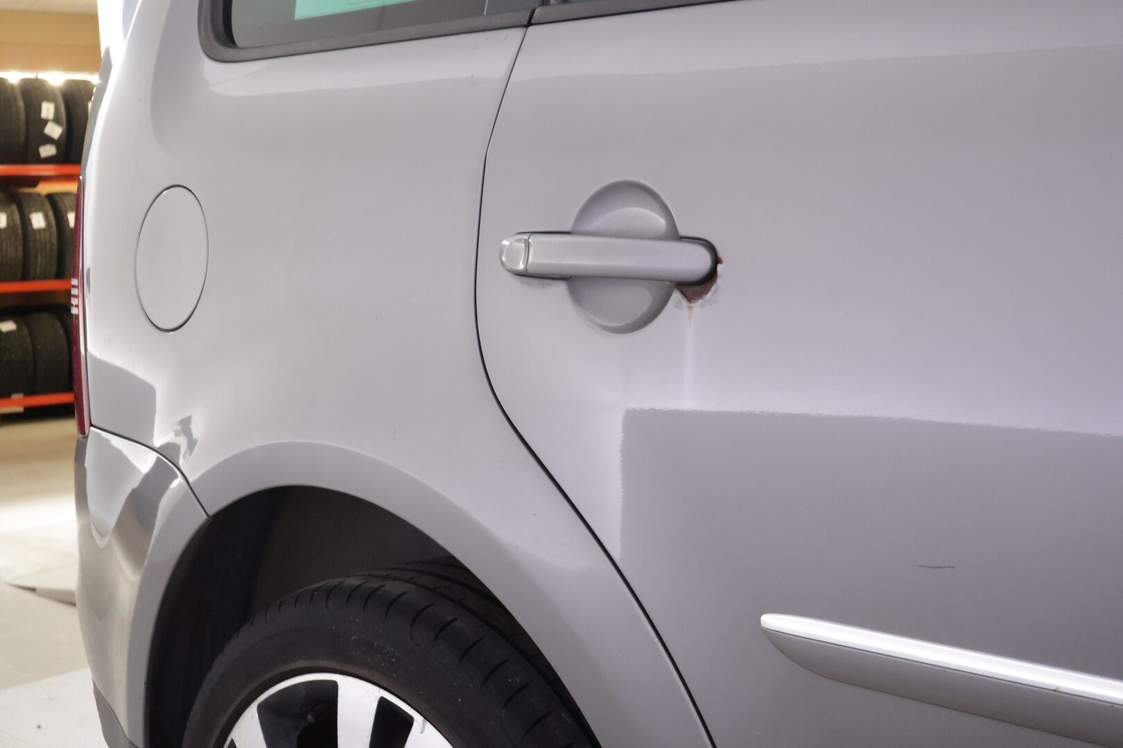 Volkswagen Touran 2007 2,0 TDI 103 kW DSG-autom. - YritysOutlet - Myydään vain yrityksille