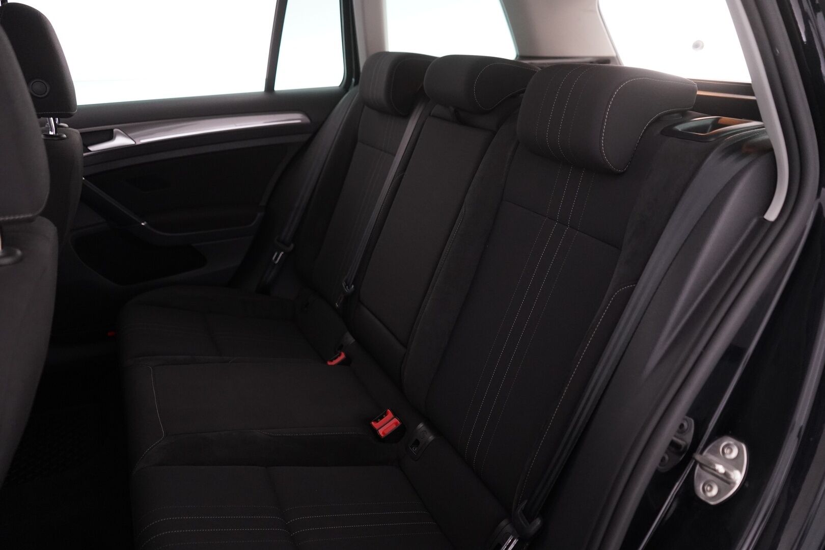 Volkswagen Golf 2016 Variant Alltrack 2,0 TDI 135 kW (184 hv) 4MOTION DSG-automaatti *ACC / Webasto / Koukku / Kamera / Navi* - Juuri katsastettu /Jakopää tehty 2023 / Suomi-auto / Kahdet vanteet / Juuri huollettu