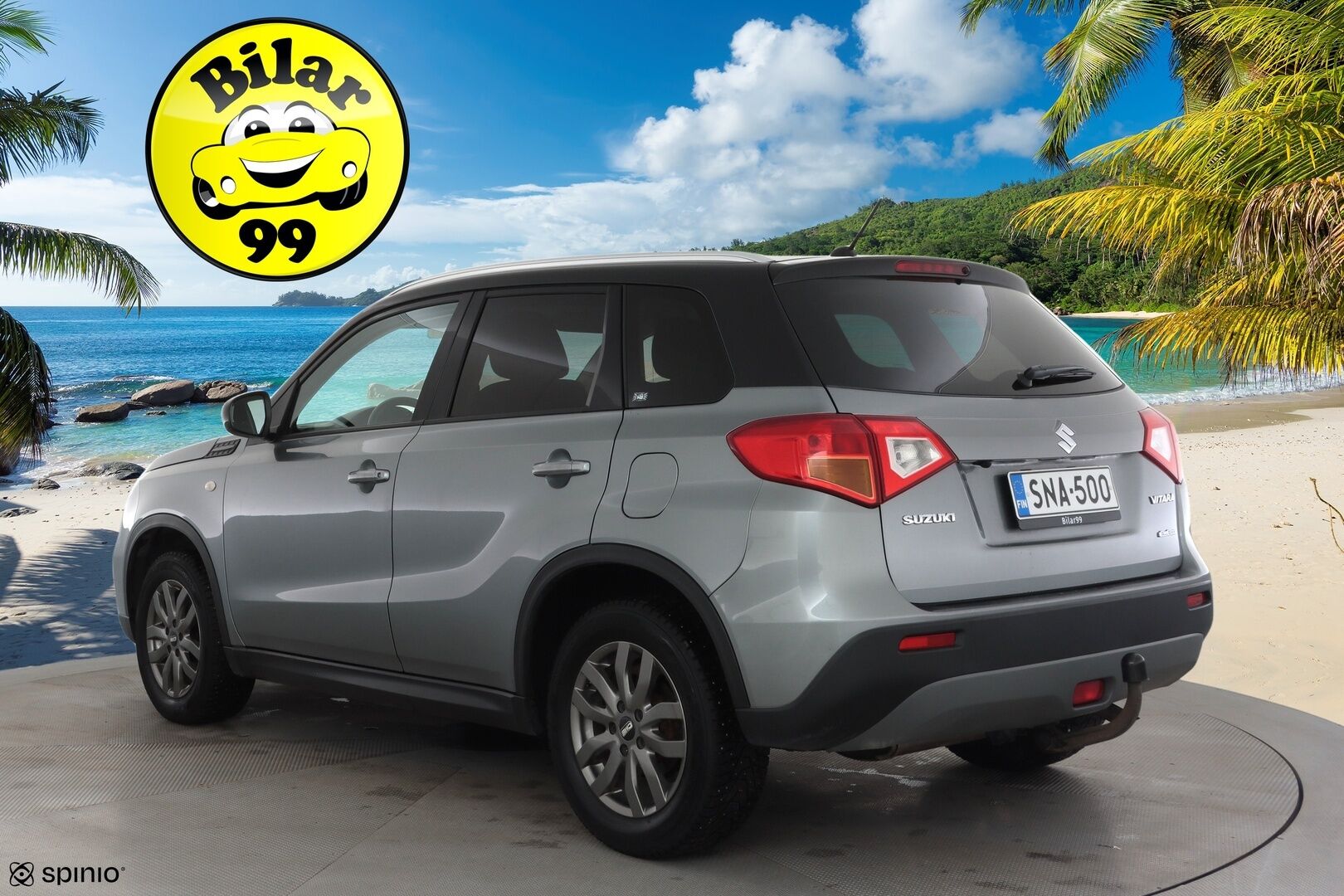 Suzuki Vitara 2016 1,6 VVT 4WD GL+ 5MT * ACC / P.kamera / Lohko+Sisä / Navi / Koukku / LED * - Suomi-auto / Kahdet renkaat aluvanteilla