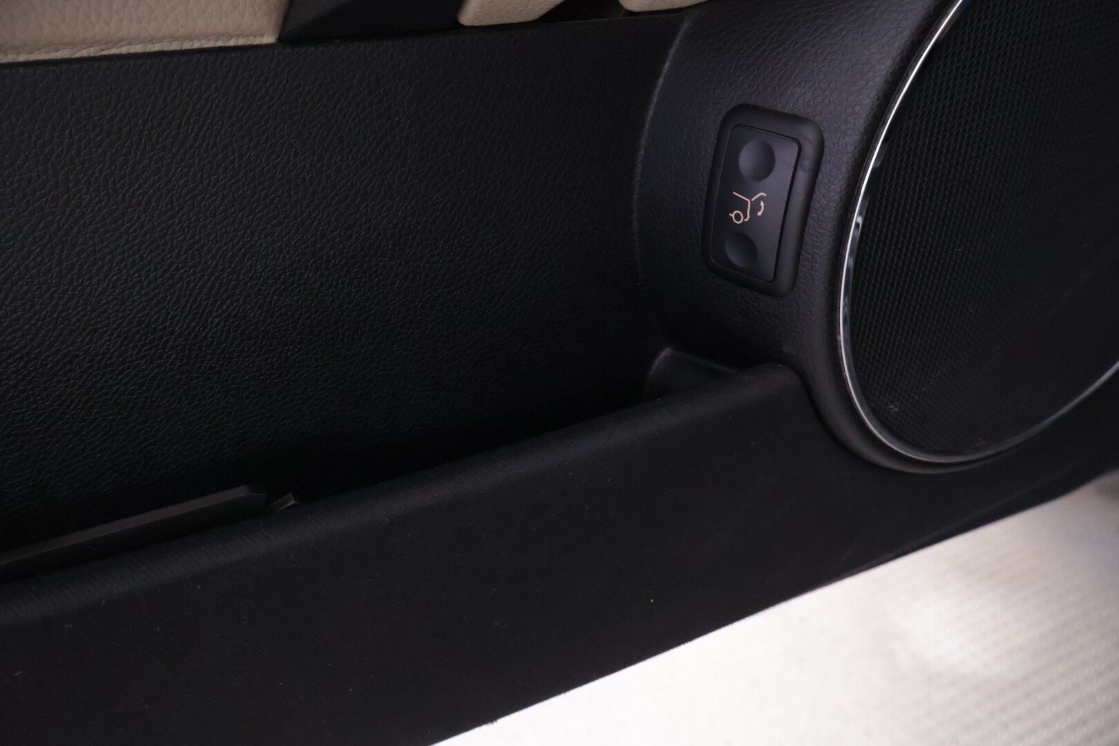Mercedes-Benz C 2008 C 220 CDI Farmari (AC) 4ov 2148cm3 A - YritysOutlet - Myydään vain yrityksille