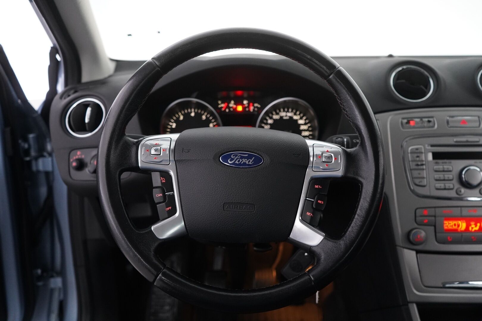 Ford Mondeo 2007 2,0 145 hv Trend M5 Wagon - YritysOutlet - Myydään vain yrityksille - Kahdet vanteet / Käyttöauto / Vetokoukku / Lohkolämmitin sisähaaralla