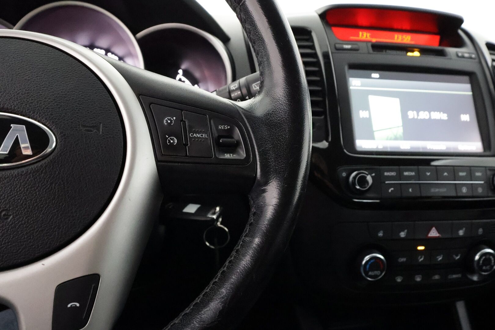 Kia Venga 2016 1,6 ISG TX 5D EcoDynamics - | Vakkari | P.Kamera | LED | Bluetooth | Suomi-auto | Kahdet Renkaat |