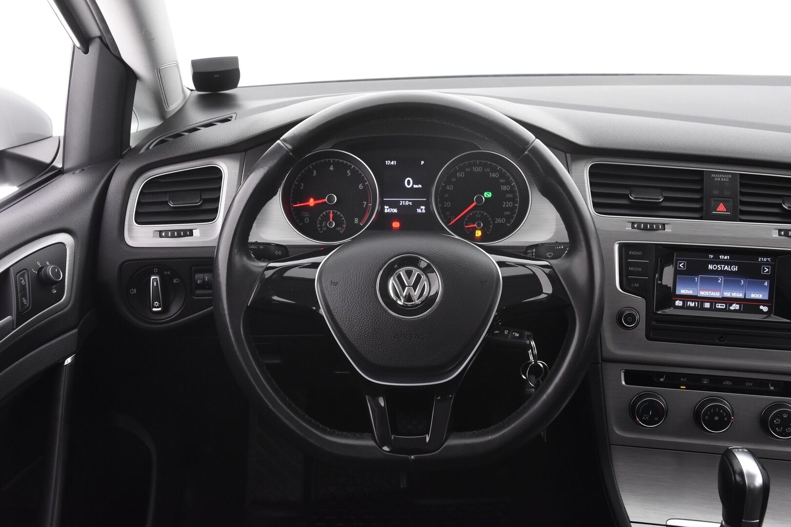 Volkswagen Golf 2015 Comfortline 1,0 TSI 85 kW (115 hv) BLUEMOTION DSG-automaatti - | Vakkari! | Bluetooth! | 2x Renkaat! | Suomi-Auto! | Koukku! | Jakopää tehty! | 