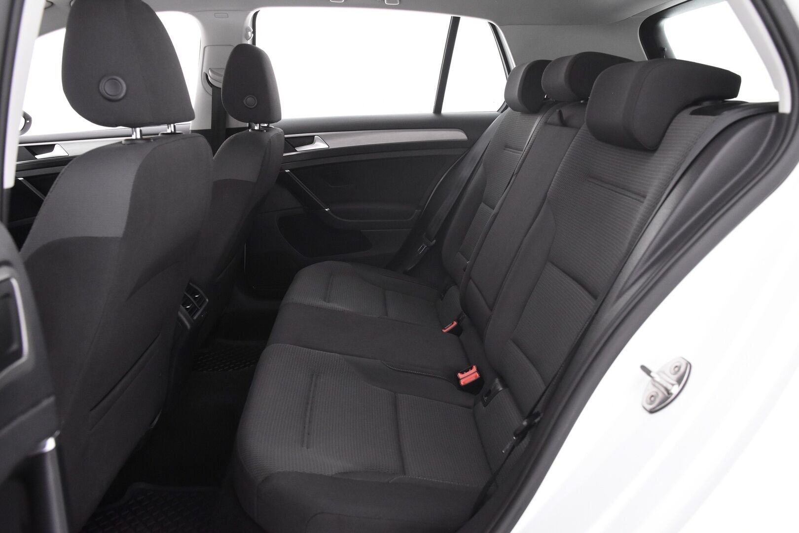Volkswagen Golf 2015 Comfortline 1,0 TSI 85 kW (115 hv) BLUEMOTION DSG-automaatti - | Vakkari! | Bluetooth! | 2x Renkaat! | Suomi-Auto! | Koukku! | Jakopää tehty! | 