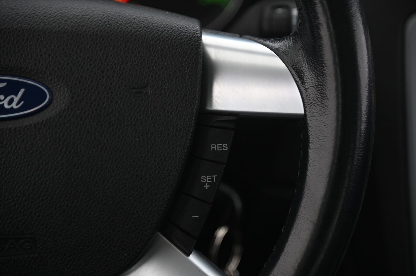 Ford Focus 2006 *Myydään Huutokaupat.com*