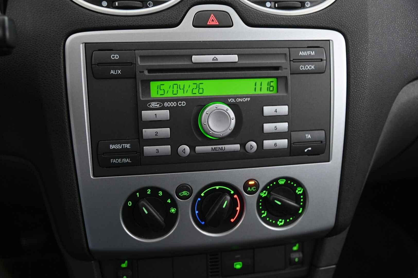 Ford Focus 2006 *Myydään Huutokaupat.com*