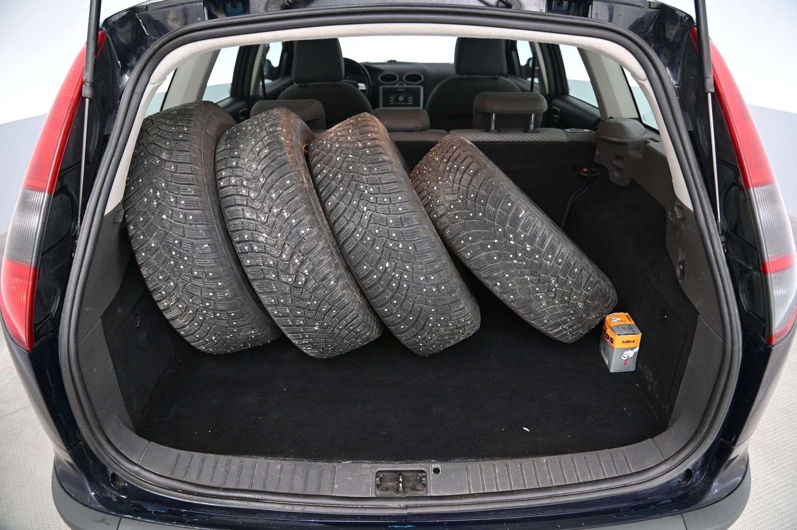 Ford Focus 2006 *Myydään Huutokaupat.com*