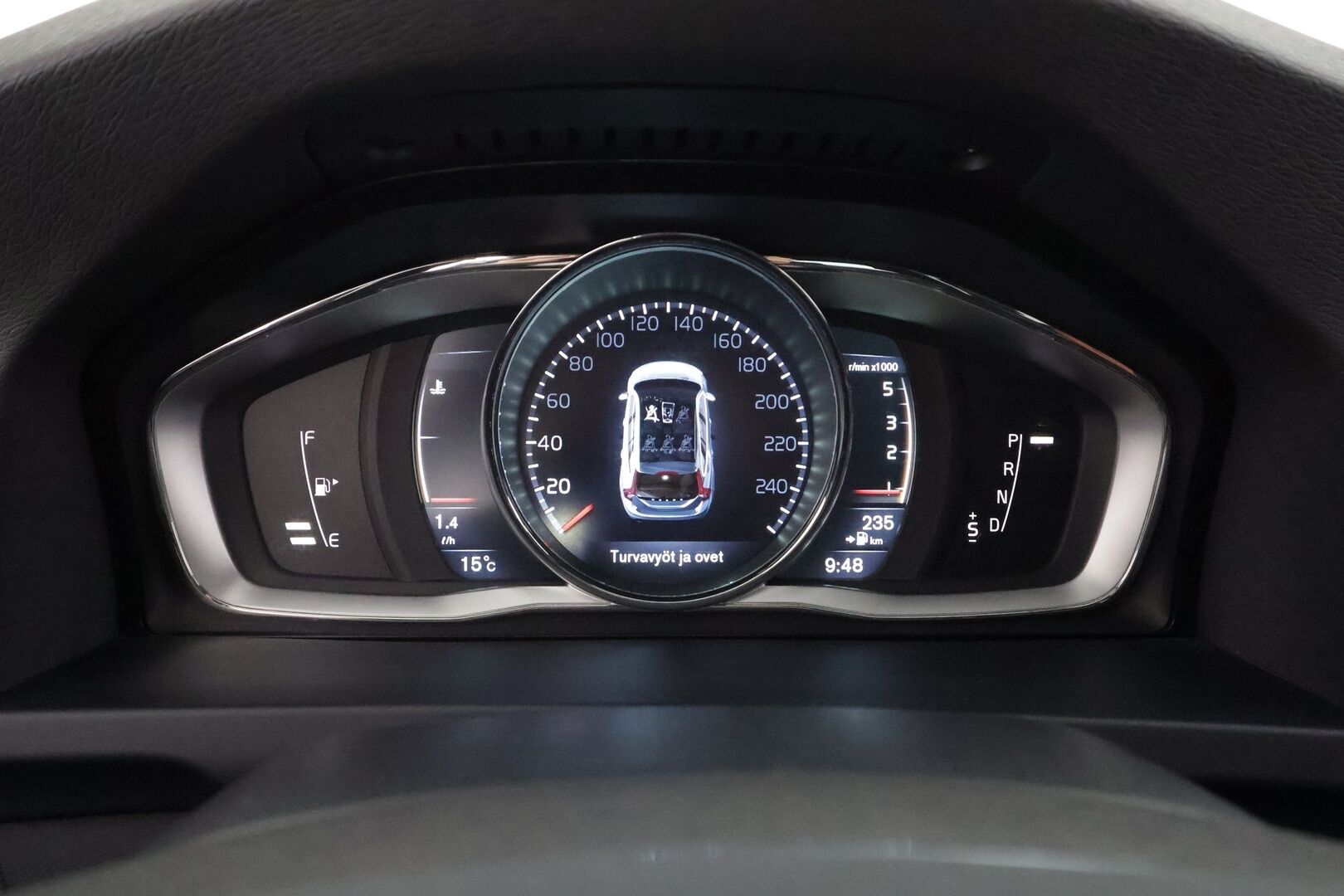 Volvo V60 Cross Country 2016 D4 AWD Summum aut - | ACC | Webasto | Koukku | Muistipenkki | P.tutkat | Nahat | BLIS | Ratinlämmitys | Digimittaristo | Suomi-auto | Kahdet Renkaat |