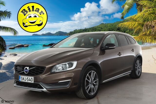 Volvo V60 Cross Country 2016