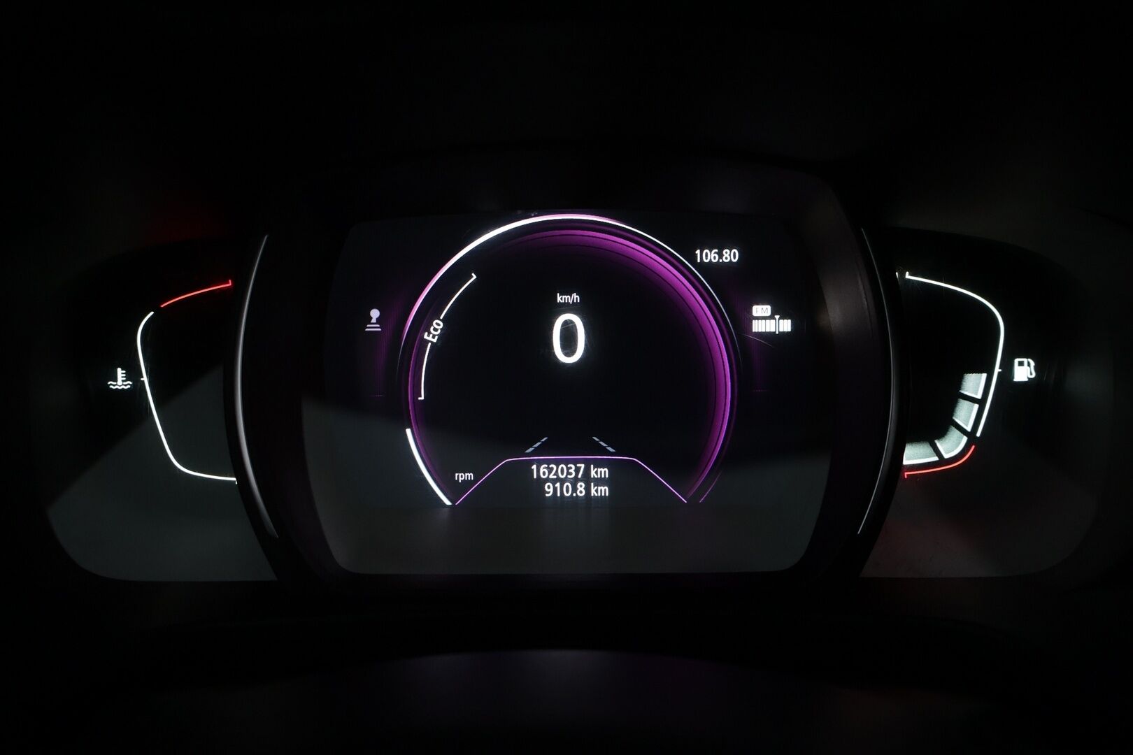Renault Kadjar 2015 Energy TCe 130 Zen - Suomiauto | Vetokoukku | Lohko&Sisä | Vakkari | Puolinahkapenkit | Navi