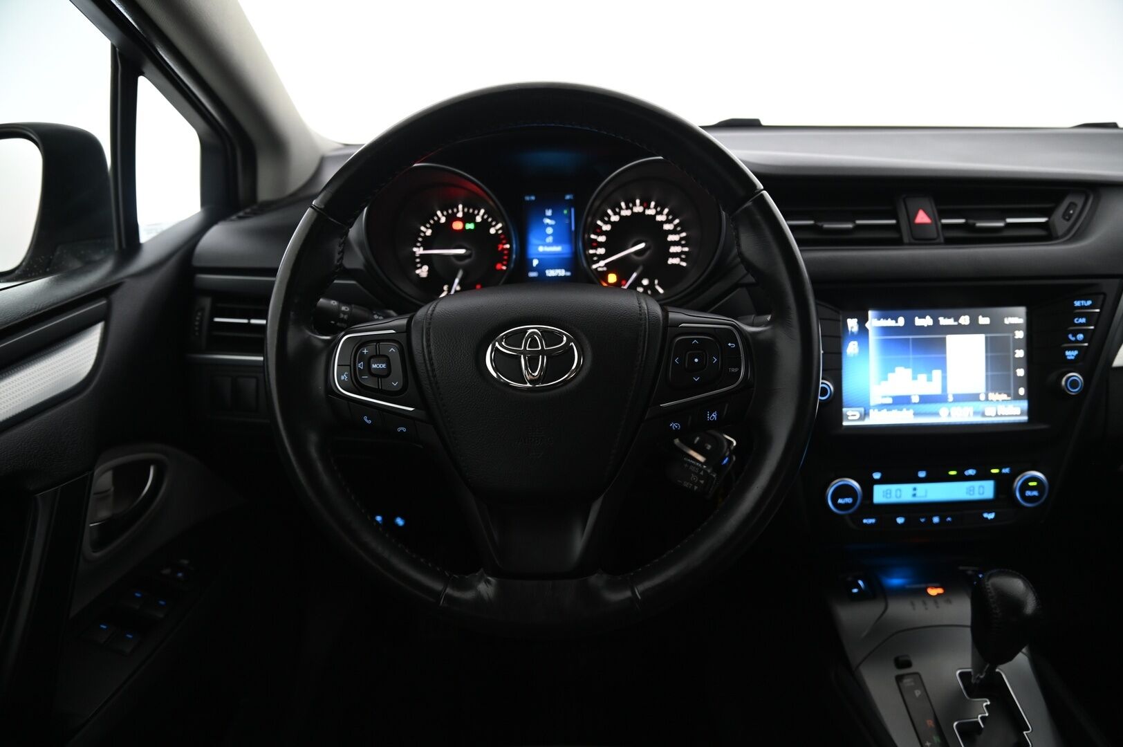 Toyota Avensis 2015 1,8 Valvematic Active Sedan Multidrive S *Koukku / P*Kamera / Navi / Vakkari* - *2x renkaat / Juuri saapunut*